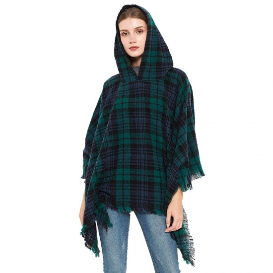 Factory direct supply of popular European and American spring, autumn, winter and Christmas green shawls, looped chiffon, checkered hooded capes