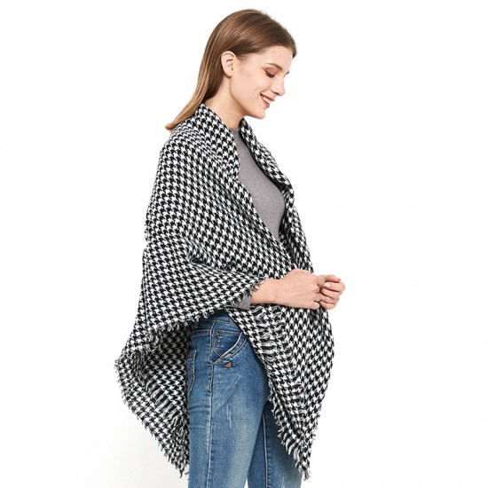 Factory direct sales and export of European and American spring, autumn and winter women's faux cashmere shawls, black and white checkered square scarves and scarves wholesale