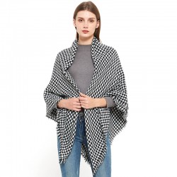 Factory direct sales and export of European and American spring, autumn and winter women's faux cashmere shawls, black and white checkered square scarves and scarves wholesale