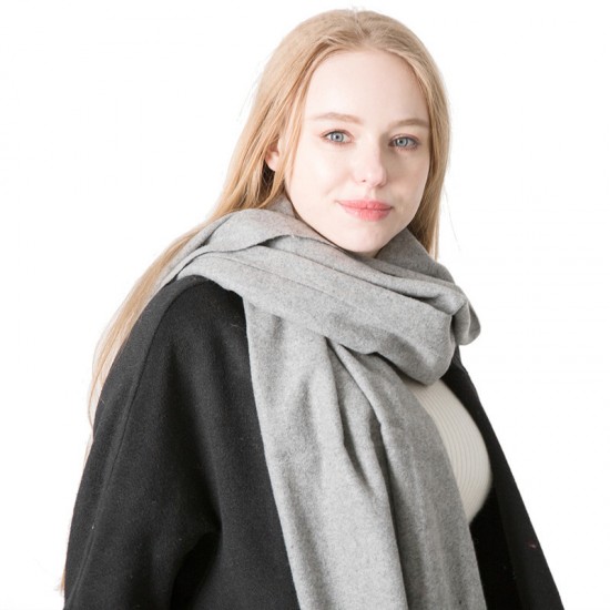 Wholesale of solid-color wool scarves for women and couples, single-color fringed scarves and shawls for men and women in autumn and winter Wholesale of solid-color wool scarves for women and couples, single-color fringed scarves and shawls for men and women in autumn and winter