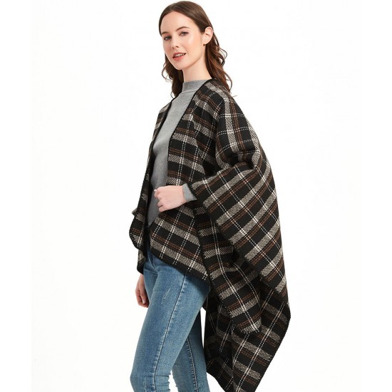 A new mid-to-high-end checkered thickened women's cape from Europe and America for autumn and winter, featuring a large acrylic slit checkered shawl A new mid-to-high-end checkered thickened women's cape from Europe and America for autumn and winter, featuring a large acrylic slit checkered shawl