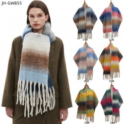 Factory direct supply of new autumn and winter season scarves and shawls in Europe and America for cross-border trade, with loop yarn and thick tassel gradient colors