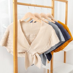 Factory direct supply of high-quality spring and autumn new Korean-style fashionable women's hollowed-out woolen knitted outer shawl