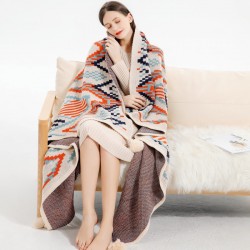 Bohemian-style spring, summer and autumn sofa covers, blankets, nap blankets, ethnic style travel tassel knitted shawls for export
