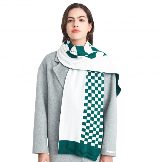 Factory direct supply of new autumn and winter woolen scarves for export, Korean version of checkered knitted scarves for male and female students and couples Factory direct supply of new autumn and winter woolen scarves for export, Korean version of checkered knitted scarves for male and female students and couples