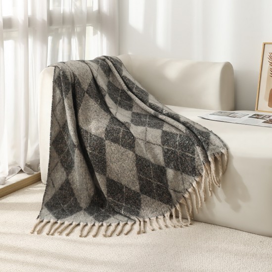 Amazon blanket export new European and American autumn and winter faux mohair thickened diamond checkered large shawl jacquard blanket