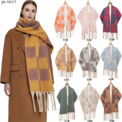 New cross-border scarves for export to Europe and America for autumn and winter, thickened loop yarn and thick jacquard checkered scarves manufacturer