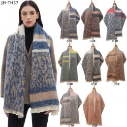 Wholesale manufacturer of new cross-border trade European and American autumn and winter men's and women's short beard jacquard patchwork leopard print scarves