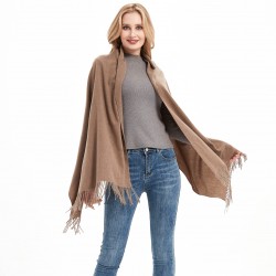 Wholesale of new autumn and winter women's all-polyester fringed fringed scarves and shawls for export to Europe and America