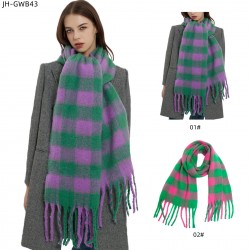 Factory direct supply for export, new style of shawl for women, European and American autumn and winter, thickened and thick beard checkered scarf imitating mohair