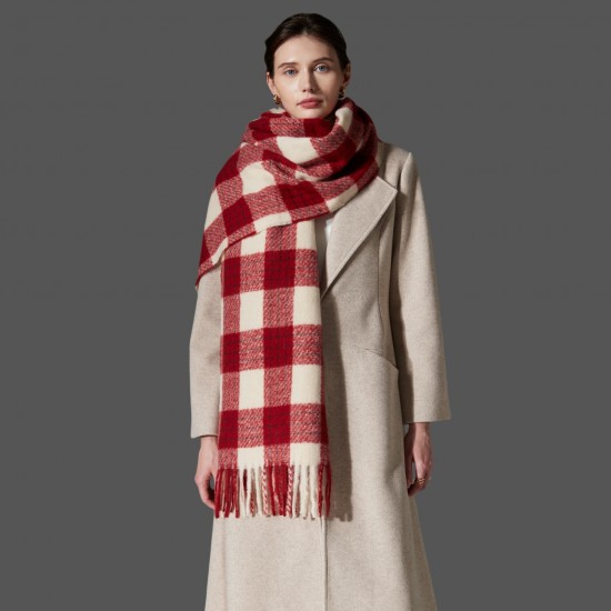 Amazon's popular foreign trade European and American autumn and winter high-end new fringed checkered scarf and shawl manufacturer