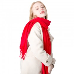 Wholesale manufacturer of cross-border New Year's Eve red scarves, European and American autumn and winter Christmas tassel solid color red scarves
