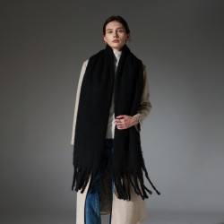New winter thickened loop yarn imitation mohair coarse tassel solid color black scarf and shawl for foreign trade to Europe and America are in stock
