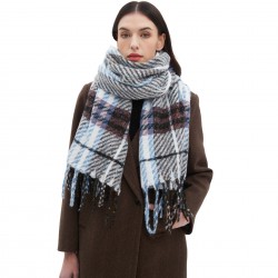 The manufacturer's new style of scarves for export to Europe and America, featuring men's and women's autumn and winter checkered scarves and shawls with floral fringes