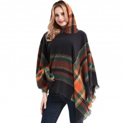 Factory direct supply of popular European and American spring, autumn, winter and Christmas green shawls, looped chiffon, checkered hooded capes