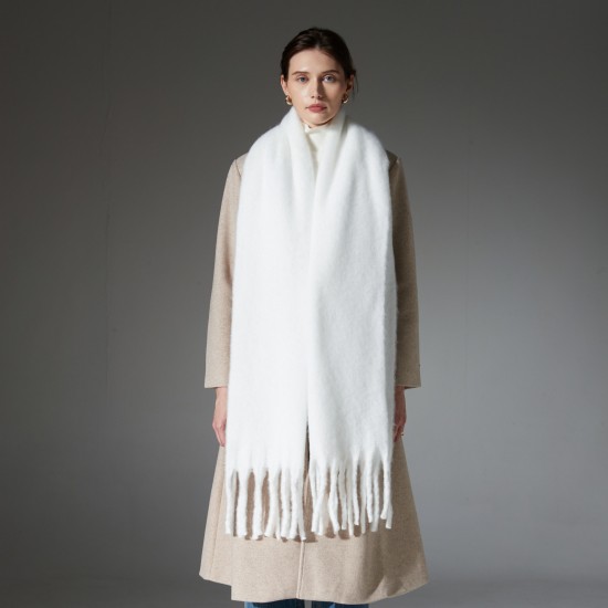 Amazon export European and American autumn and winter hoop gauze thick beard thick braid tassel white scarf shawl in stock manufacturer
