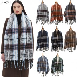 The manufacturer's new style of scarves for export to Europe and America, featuring men's and women's autumn and winter checkered scarves and shawls with floral fringes