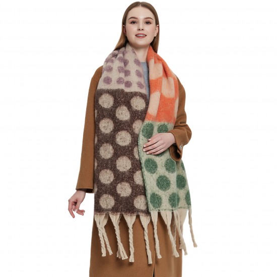 New thickened scarf, loop yarn, thick tassel, jacquard and large polka dot scarf and shawl for foreign trade in Europe and America in autumn and winter New thickened scarf, loop yarn, thick tassel, jacquard and large polka dot scarf and shawl for foreign trade in Europe and America in autumn and winter