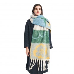 Cross-border Amazon bestseller, new autumn and winter collection of European and American jacquard four-leaf flower scarves with loop yarn imitation mohair