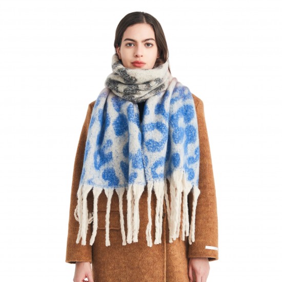 Cross-border Amazon bestseller, new autumn and winter style of European and American jacquard leopard print scarf with loop yarn imitation horsehair