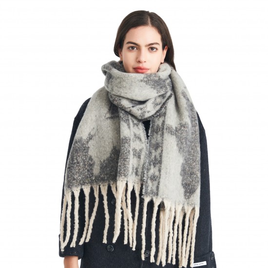 Amazon's best-selling scarf for export to Europe and America in autumn and winter, thickened imitation horsehair loop gauze butterfly jacquard scarf